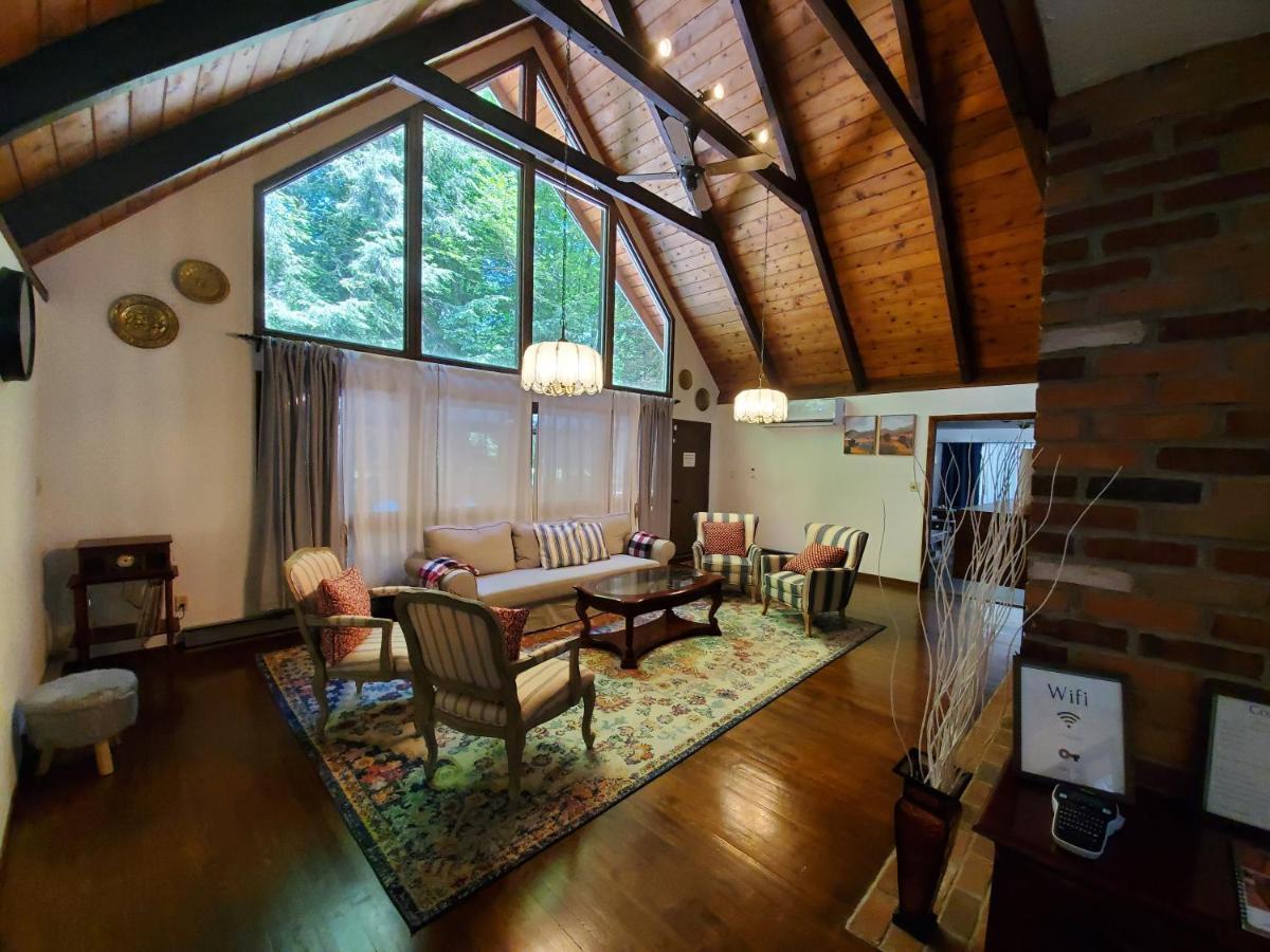 Walk To Pool & Beach - Spacious Gateway, Hot Tub, Game Room Pocono Country Place Esterno foto