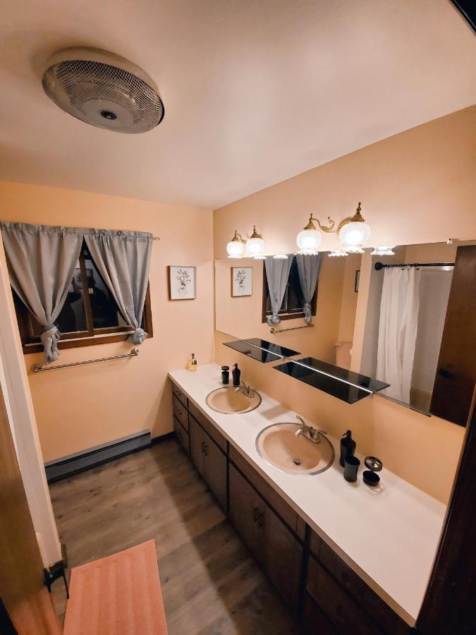 Walk To Pool & Beach - Spacious Gateway, Hot Tub, Game Room Pocono Country Place Esterno foto
