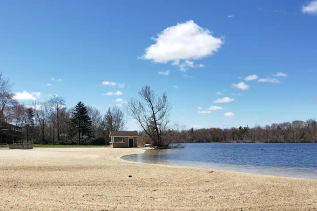 Walk To Pool & Beach - Spacious Gateway, Hot Tub, Game Room Pocono Country Place Esterno foto
