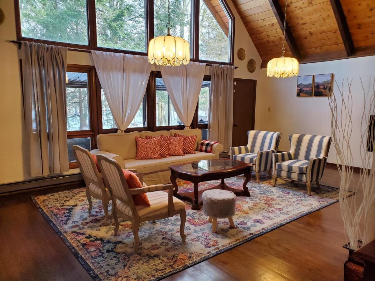 Walk To Pool & Beach - Spacious Gateway, Hot Tub, Game Room Pocono Country Place Esterno foto
