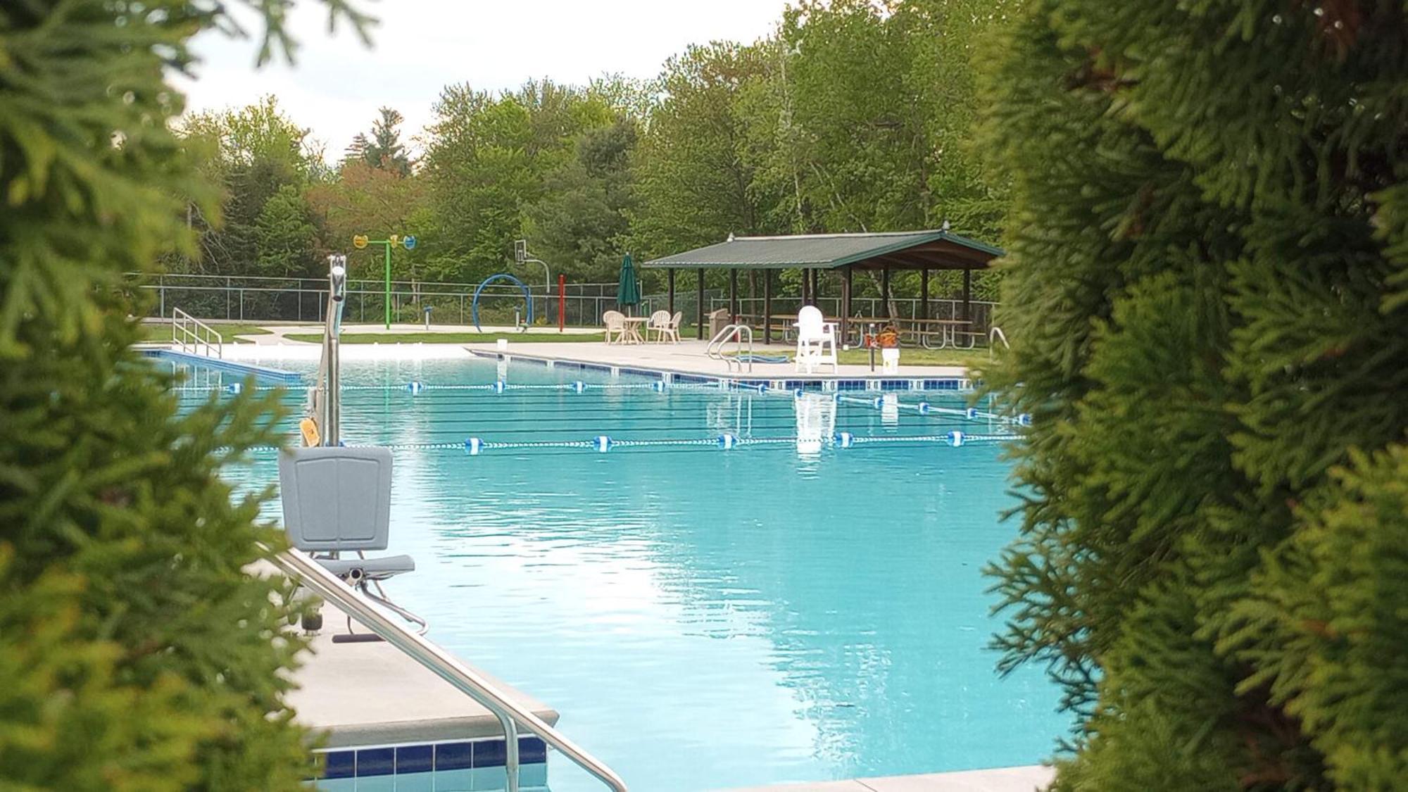Walk To Pool & Beach - Spacious Gateway, Hot Tub, Game Room Pocono Country Place Esterno foto