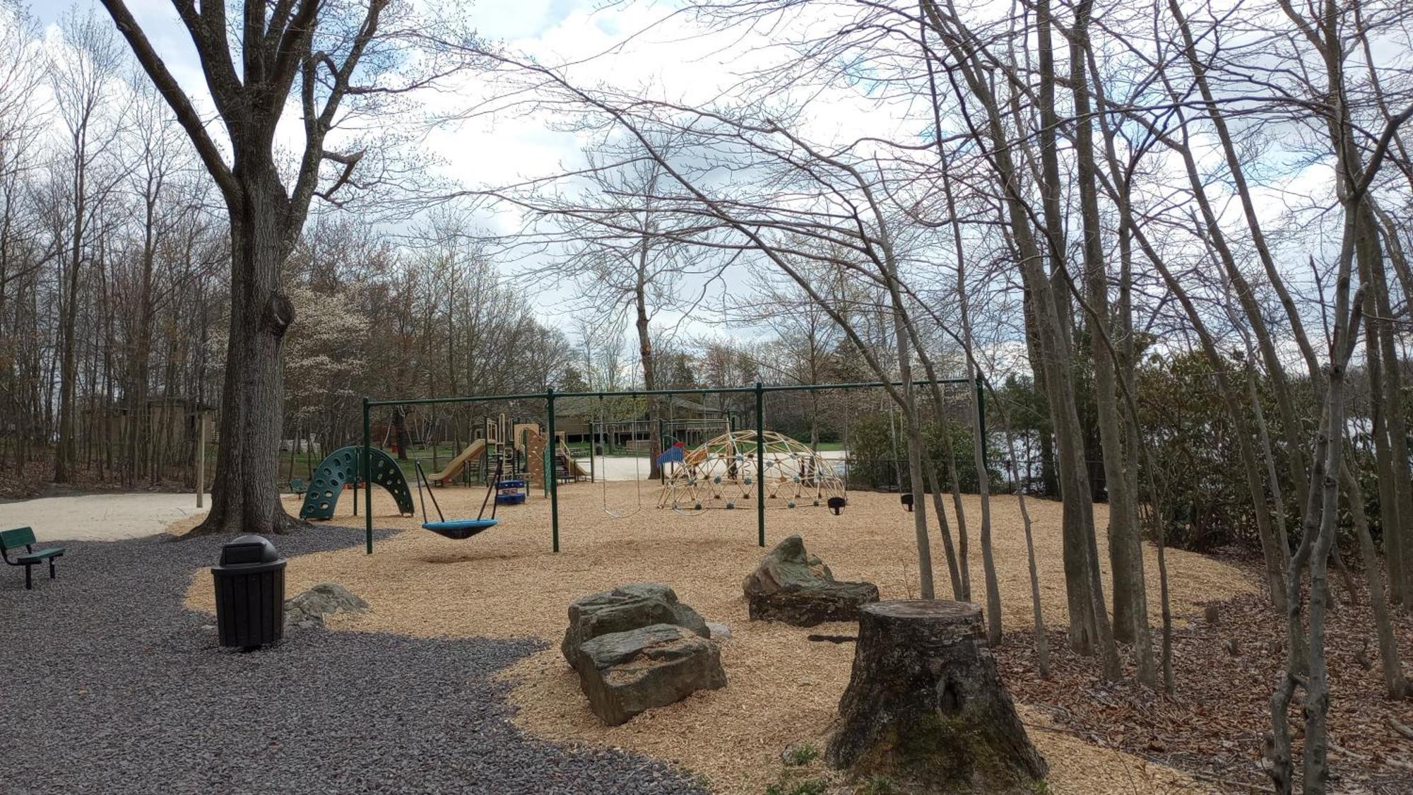 Walk To Pool & Beach - Spacious Gateway, Hot Tub, Game Room Pocono Country Place Esterno foto
